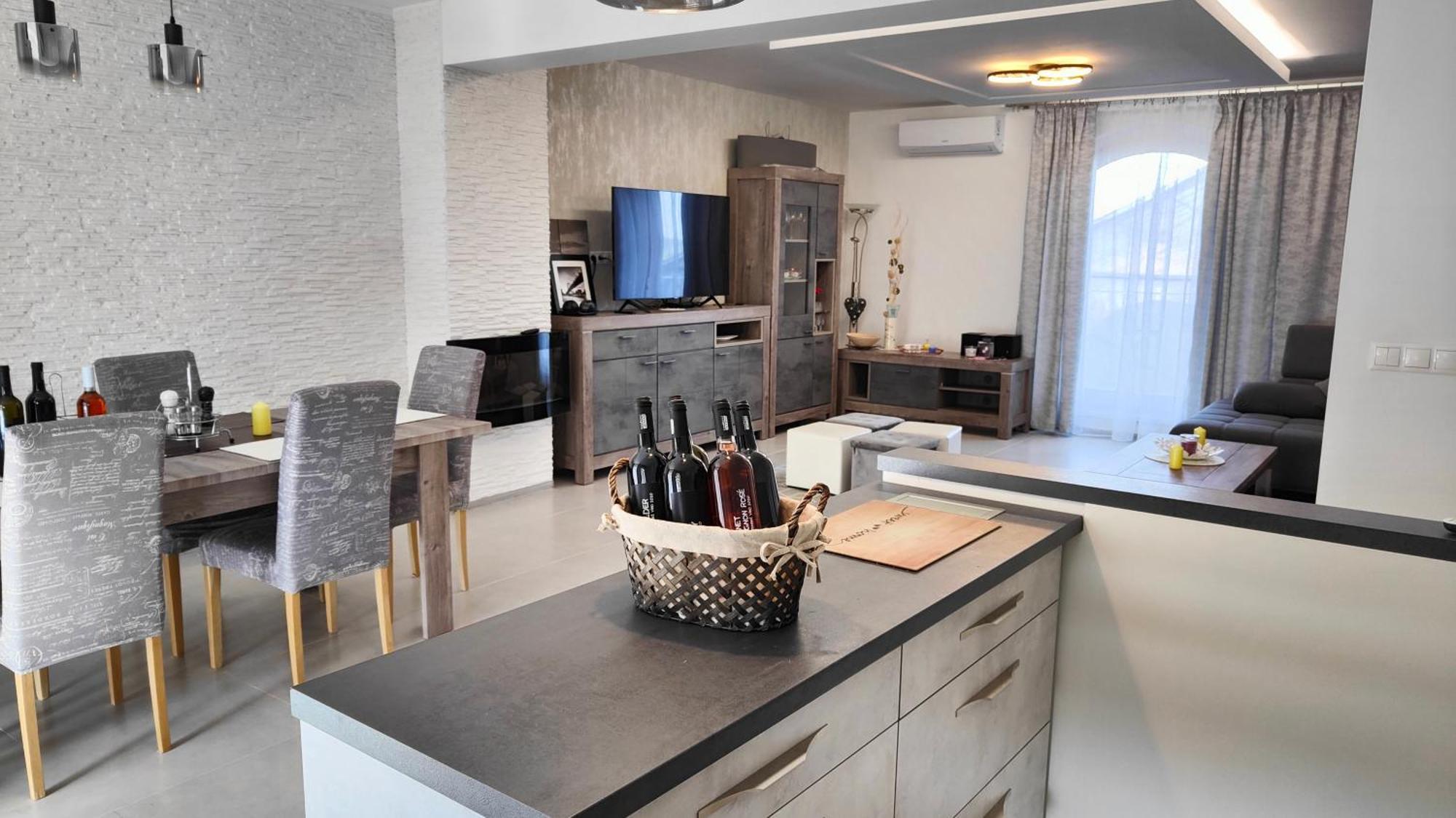 Apartmany - Vinarstvi Igor Herzan Prušánky Exteriér fotografie